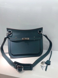 Hermes Handbags 669